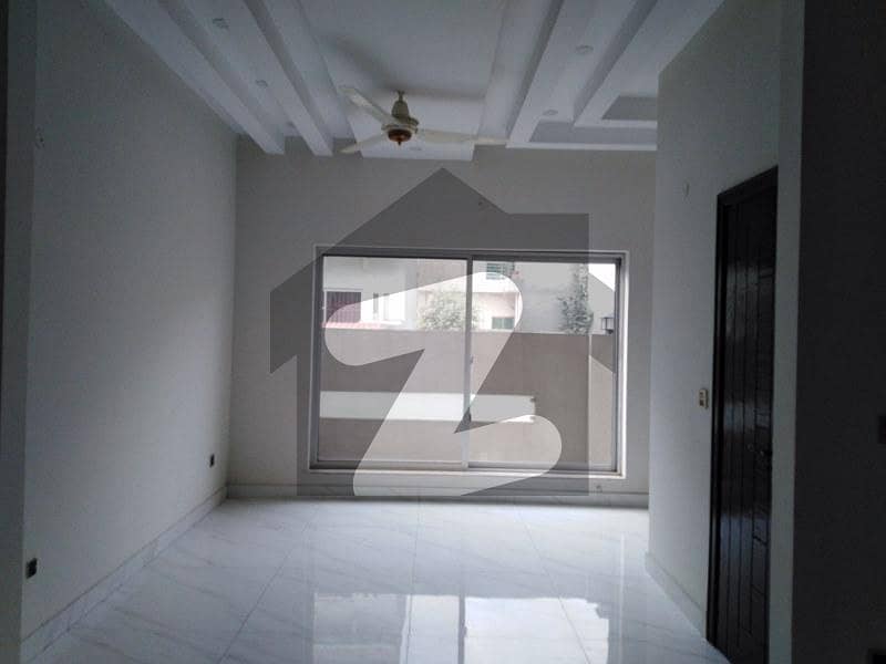 5 Marla House In Shanghai Road Is Available For Sale