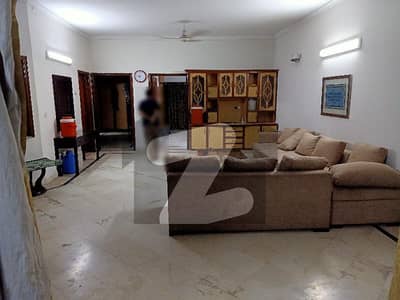 12, Marla Beautiful Double Story House Available For Rent In Johar Town Near Emporium Mall Facing Park
