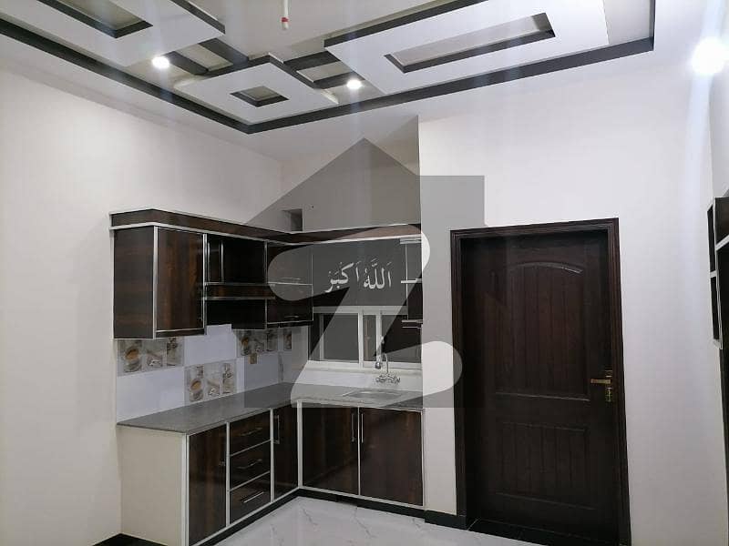 4 Marla House for rent in Jeewan City Sahiwal