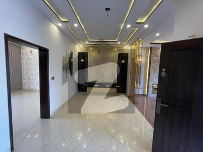 10 Marla lower portion for rent in Shaheen block bahria town Lahore