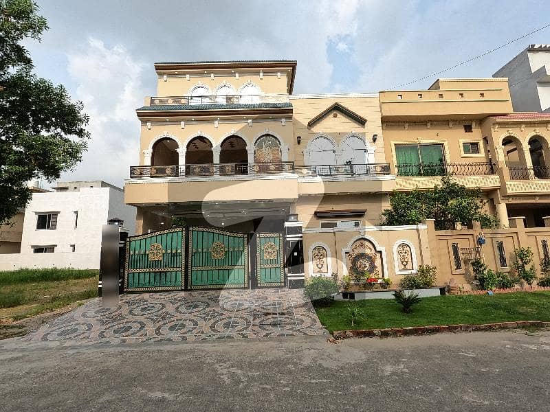 10 Marla House For sale In Nespak Housing Society Phase 3 - Block A