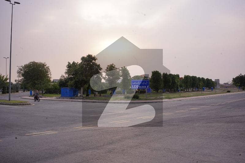 بحریہ آرچرڈ فیز 1 ۔ ایسٹزن بحریہ آرچرڈ فیز 1,بحریہ آرچرڈ,لاہور میں 10 مرلہ رہائشی پلاٹ 1.1 کروڑ میں برائے فروخت۔