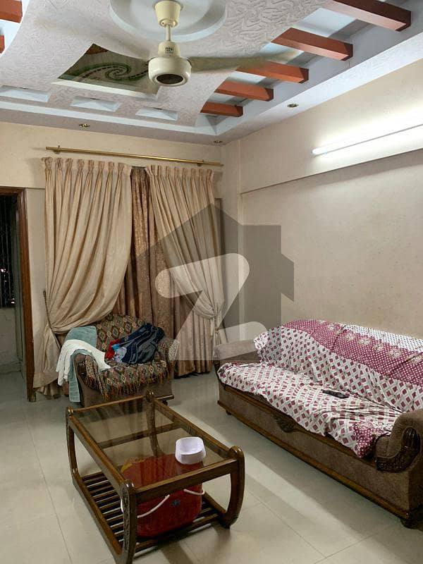 2 Bed DD Available For Sale In GulshanEIqbal GulshaneIqbal Block