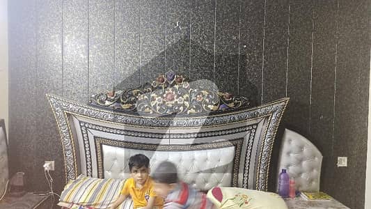 گلشنِِِ راوی ۔ بلاک ایف گلشنِ راوی,لاہور میں 5 کمروں کا 8 مرلہ مکان 2.95 کروڑ میں برائے فروخت۔