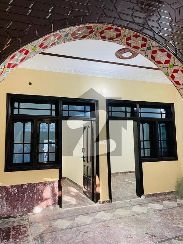 ارباب سبز علی خان ٹاؤن ورسک روڈ,پشاور میں 6 کمروں کا 4 مرلہ مکان 38.0 ہزار میں کرایہ پر دستیاب ہے۔