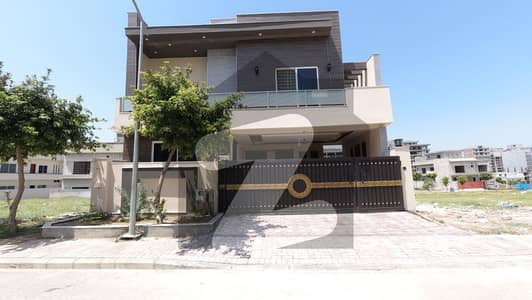 Topcity A Block 10 Marla Brand New House For Sale