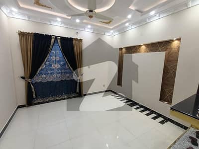 اتحاد ٹاؤن فیز 2 اتحاد ٹاؤن,رائیونڈ روڈ,لاہور میں 4 کمروں کا 5 مرلہ مکان 2.55 کروڑ میں برائے فروخت۔