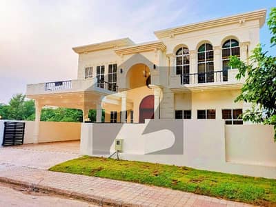 Royal Looking House Newly Built 7 Bed House For Sale