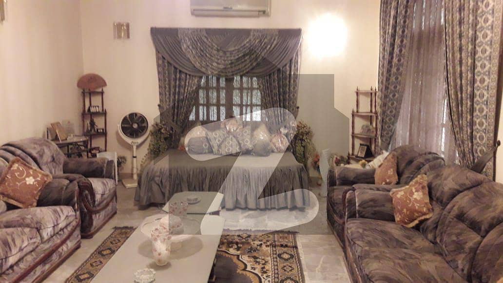400 Yards House For Sale In Gulistanejohar Block 2 GulistaneJauhar Block 2, Gulistane