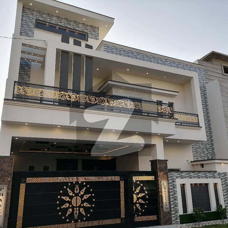 7 Marla House In Only Rs. 23500000