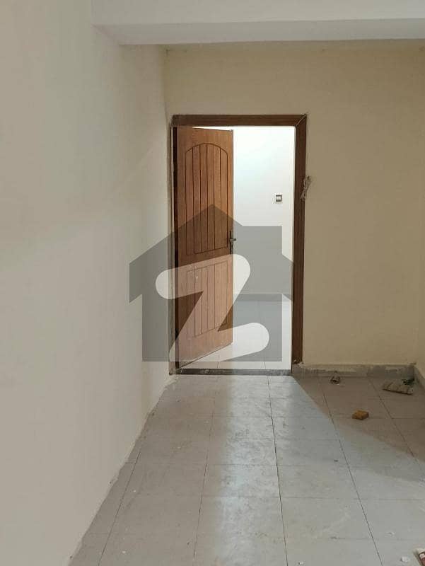 1 bed corner flat 6 road Satellite Town 6th Road, Satellite Town Block D, Satellite Town