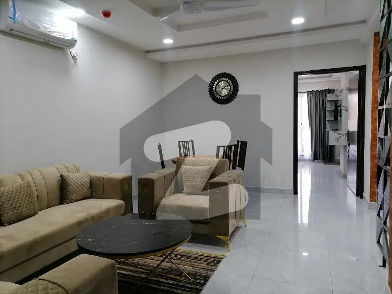 Stunning 1450 Sqft Furnished Flat For Your Comfortable Lifestyle With Servant Quarter Available For Rent In The Royal Mall & Residency