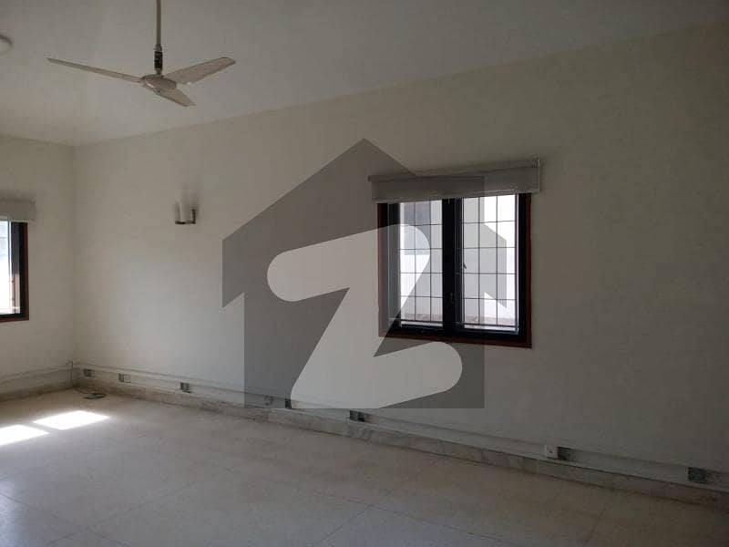 Bungalow 500 Yards Available For Rent In Block 2 Clifton