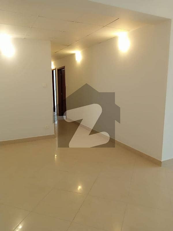 Chance Deal 3 Bedroom DD Luxurious Apartment Available For Sale In