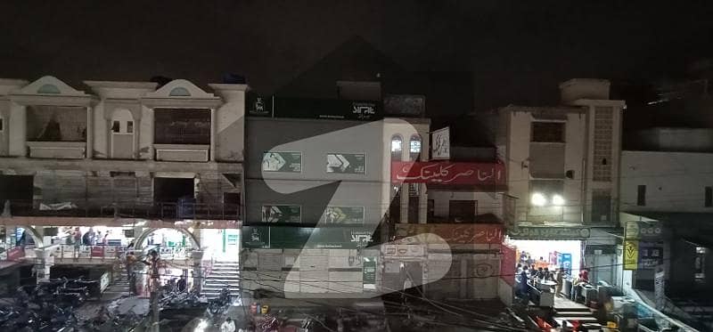 540 sft. Space on Main Road available for Showroom or outlet in North karachi