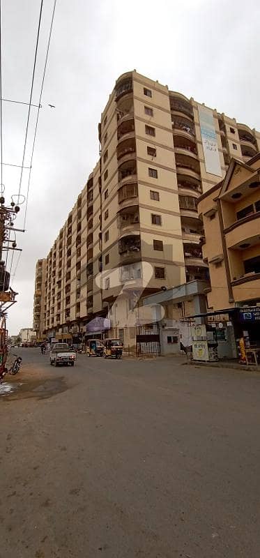 سکیم 33 - سیکٹر 51-اے سکیم 33,کراچی میں 5 کمروں کا 9 مرلہ فلیٹ 1.06 کروڑ میں برائے فروخت۔