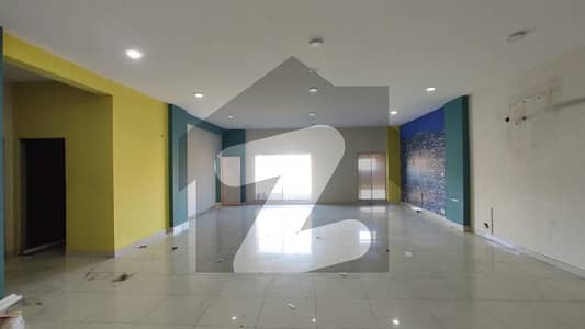2800 square feet Hall is Available For Rent in Bahria Town Phase 7