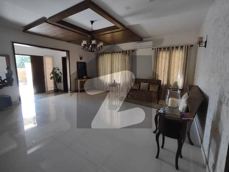 Beautiful House Slightly Use Of 500 Yards Available For Rent In Dha Phase 5