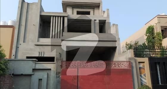 In Sargodha Road House For sale Sized 10.5 Marla