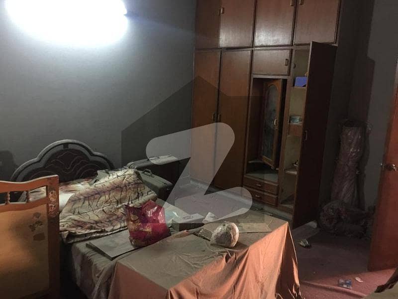 فیصل ٹاؤن ۔ بلاک ڈی فیصل ٹاؤن,لاہور میں 3 کمروں کا 7 مرلہ مکان 2.65 کروڑ میں برائے فروخت۔