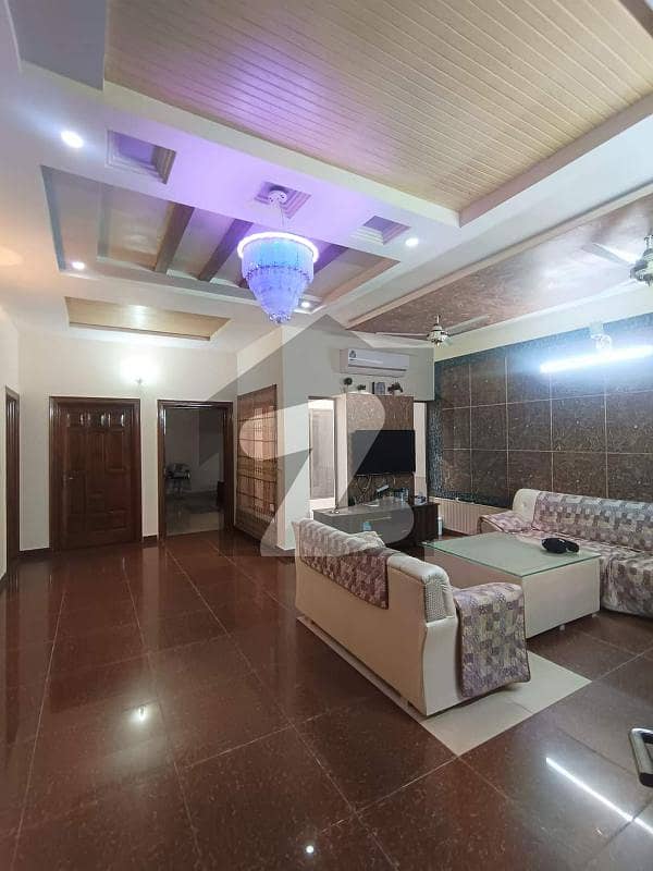 10 Marla House For Sale In Saeed Colony, Faisalabad Saeed Colony