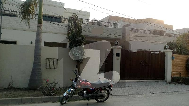 01-Kanal 04-Bedroom Brig House Available For Sale In Askari-9, Lahore Cantt