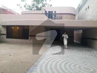 2 KANAL COMMERCIAL USE HOUSE FOR RENT GULBERG AND GARDEN TOWN LAHORE