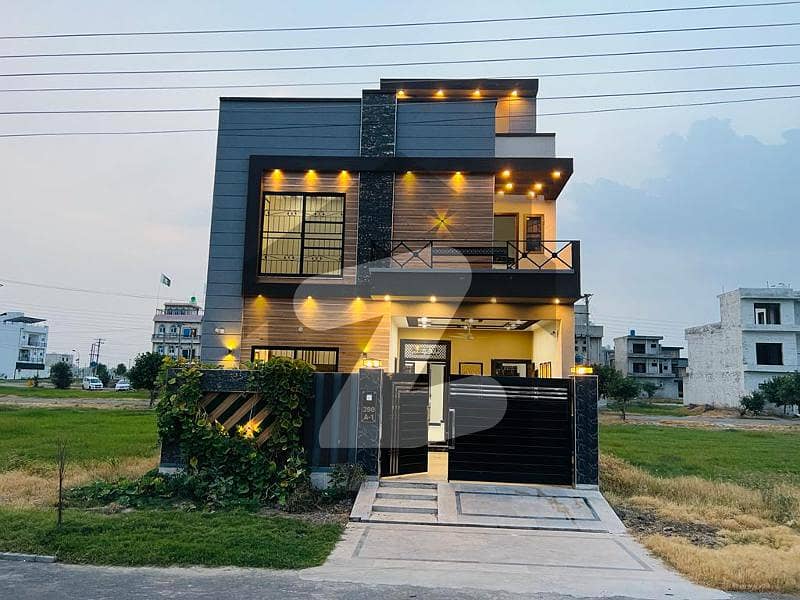 5 Marla Facing Park Designer House For Sale in Central Park Lahore 5 Marla Facing Park Designer House For Sale in Central Park Lahore