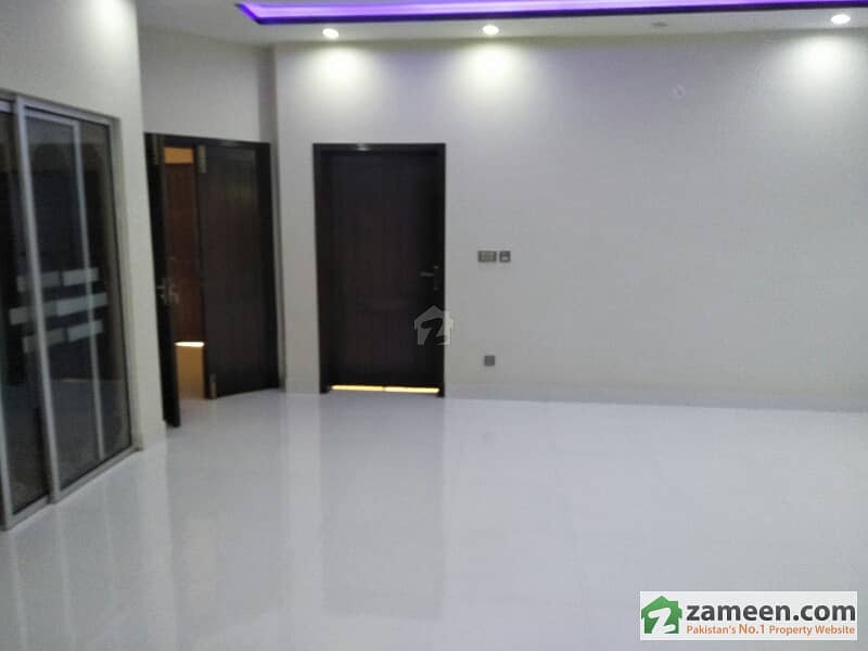 1 Kanal Upper Portion Beautiful For Rent