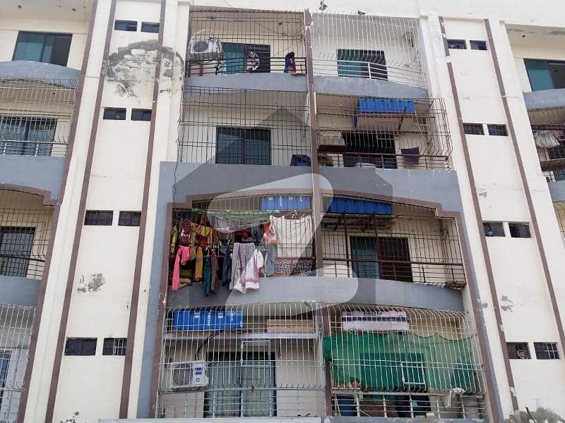 سعدی روڈ کراچی میں 2 کمروں کا 3 مرلہ فلیٹ 40.0 لاکھ میں برائے فروخت۔