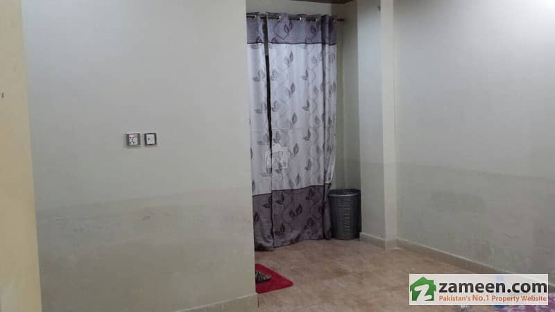 2 Bed Rooms Apartment For Rent