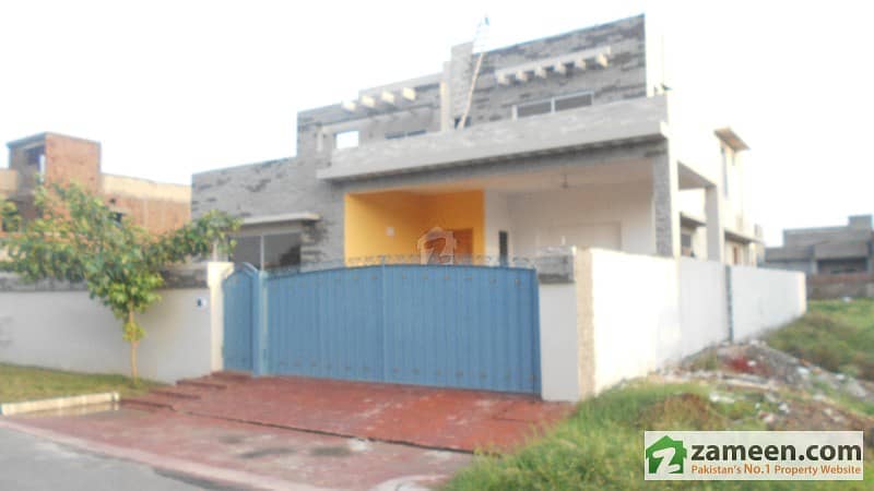 1 Kanal Lower Portion Good Location Bungalow For Rent In Dha Phase 8 Block L