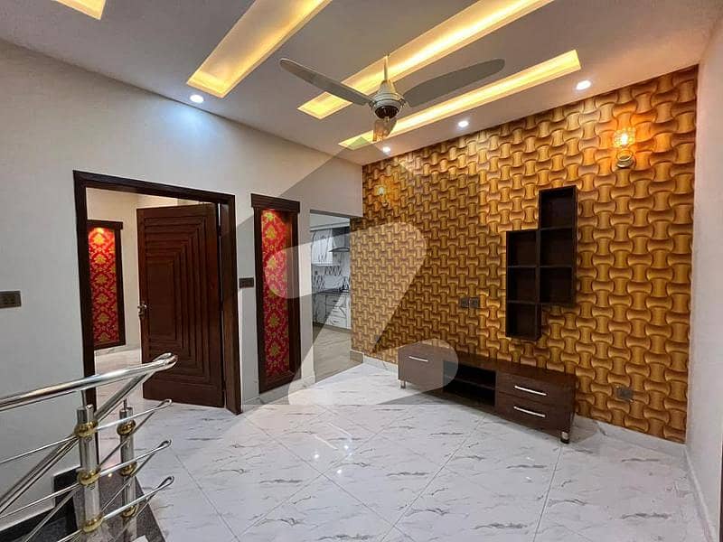 5 Marla Lower Portion Available For Rent In Lahore