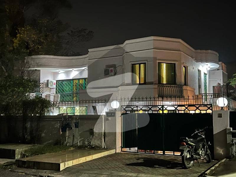 Fully Furnished 533 Sqyd House Available For Rent In F-6/3, Islamabad.