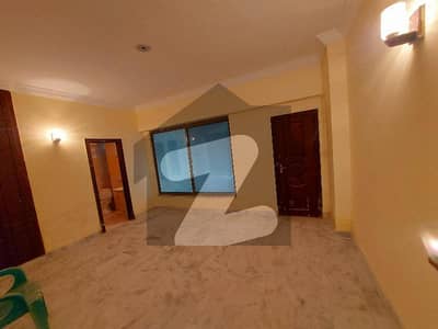 Khudadad Height 3Bedroom TV lounge dining kitchen neat and Clean Apartment available For Rent