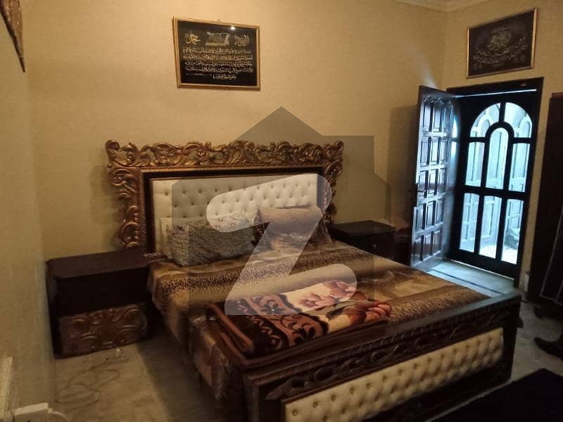 1 Kanal Fully Furnished Lower Room In Dha Phase 4