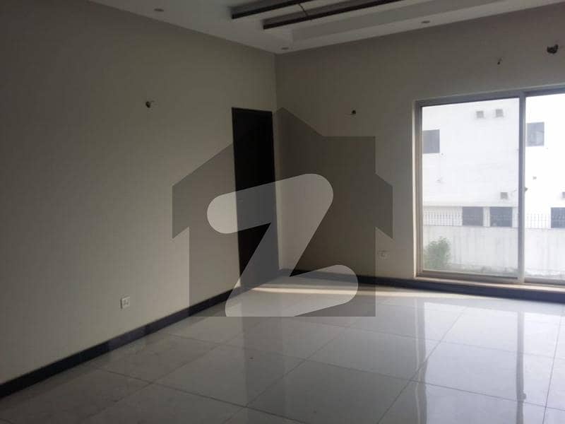 1 Kanal House For Rent In DHA Phase 6 Near DHA Raya Original Picture