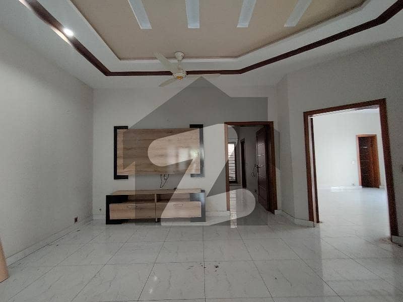 12 Marla Upper Portion For Rent