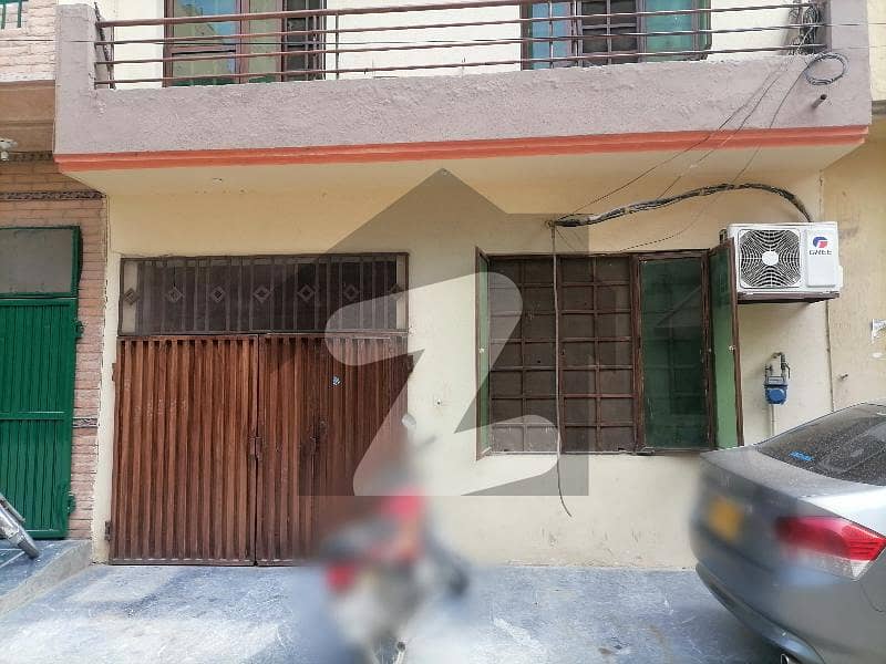 Unoccupied Flat Of 3 Marla Is Available For sale In BOR - Board of Revenue Housing Society