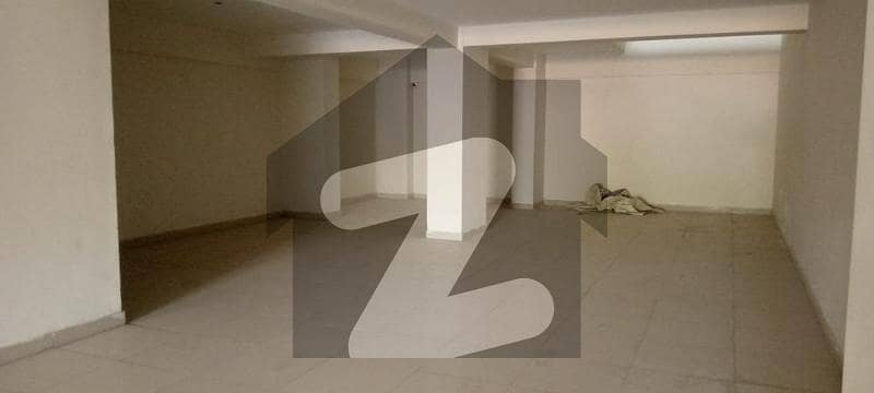 900 Sq Ft Shop Showroom For Rent Main 320 Ft Road Nazimabad No 3