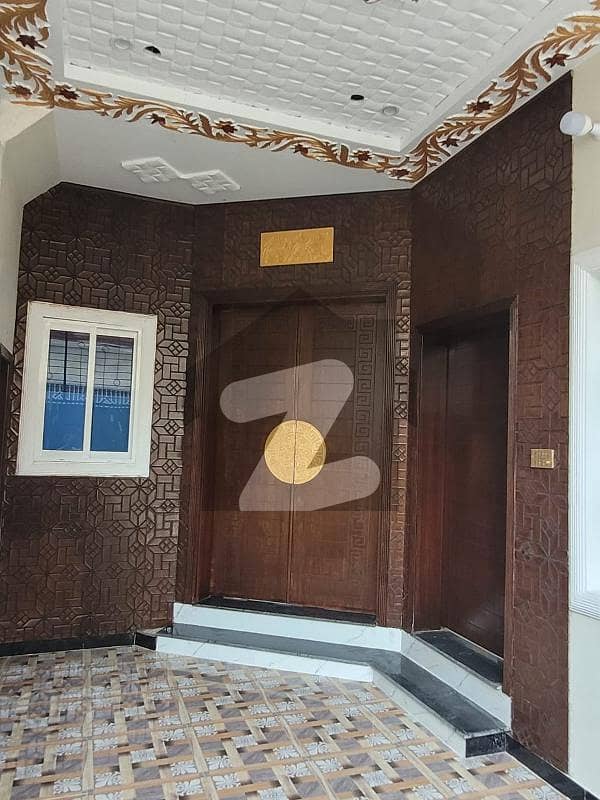 خان کالونی شیخوپورہ میں 5 کمروں کا 5 مرلہ مکان 1.4 کروڑ میں برائے فروخت۔