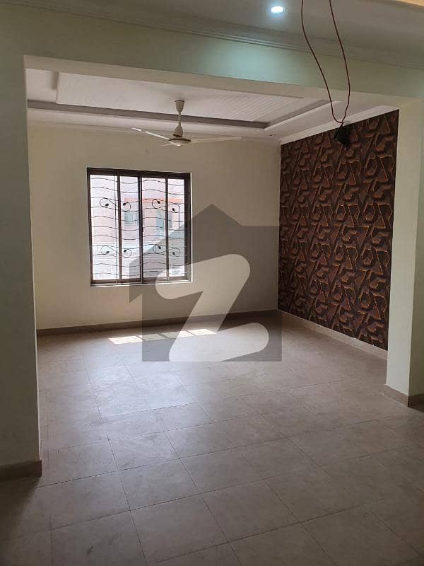 6 Marla Used House For Sale 6 Marla Used House For Sale