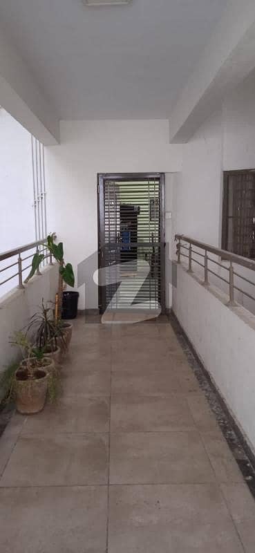 گلستان جوہر - بلاک 16-A گلستانِ جوہر,کراچی میں 2 کمروں کا 5 مرلہ فلیٹ 1.4 کروڑ میں برائے فروخت۔