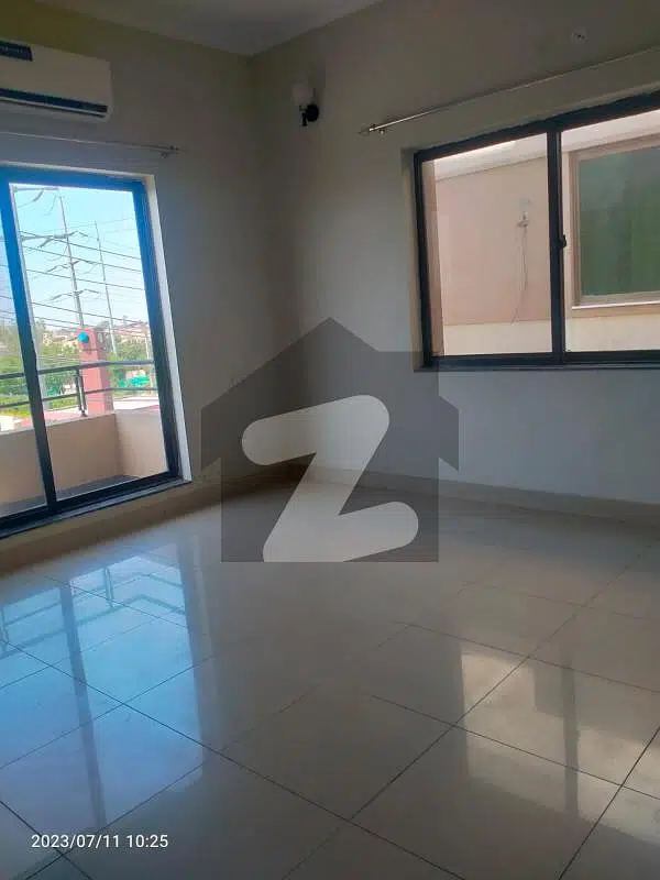 5 Marla full house fully Renovate available For Rent in DHA phase 5