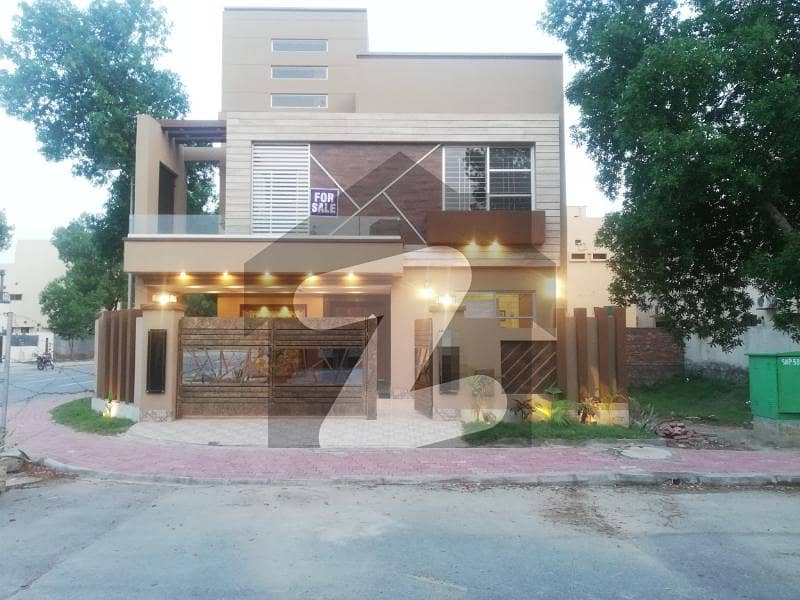10 MARLA LOWER PORTION FOR RENT GULMOHAR BLOCK BAHRIA TOWN LAHORE