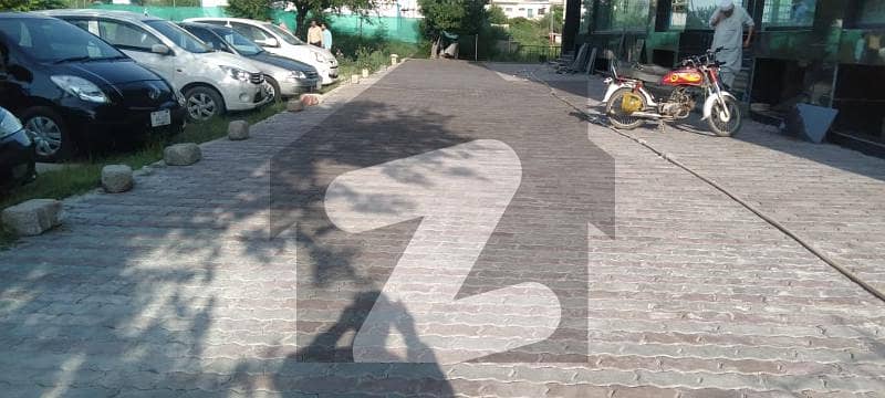 100x80 Brand New Plaza For Sale 100x80 Brand New Plaza For Sale