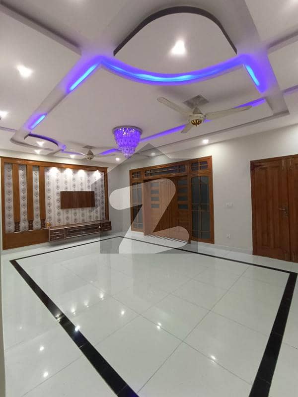 35x70, House Available for Rent with 6 Bedrooms in G-13, Islamabad