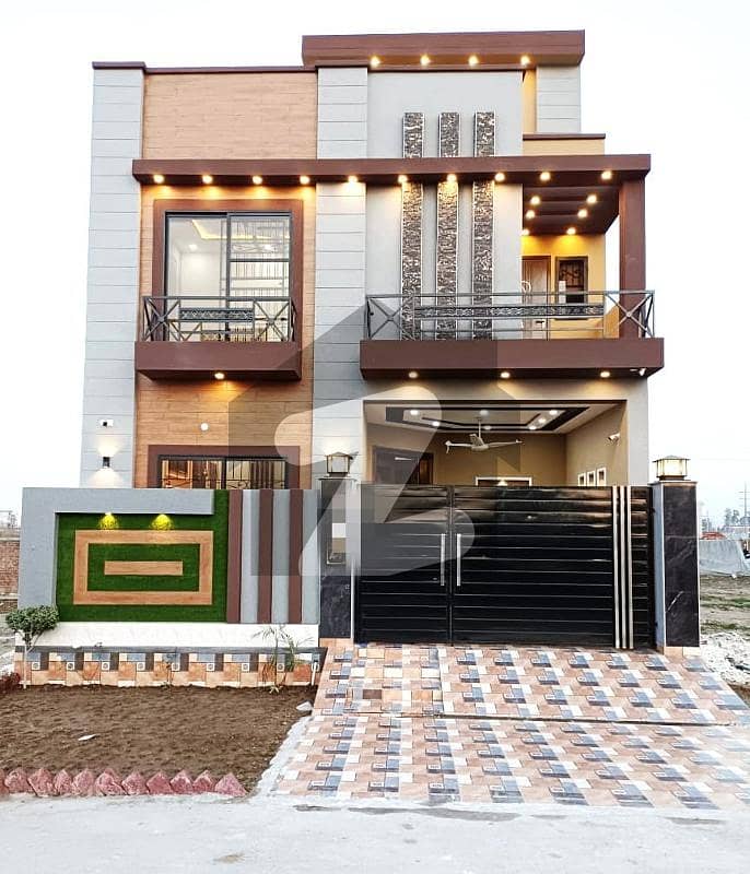 5 Marla Modern Design House for Sale in A1 Block Central Park Lahore