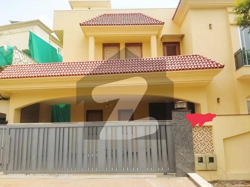 14 Marla Brand New House For Rent