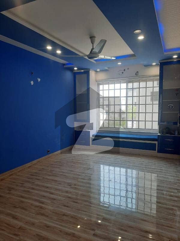10 Marla Beautiful House For Rent In Sector M7 Block C Lake City Lahore